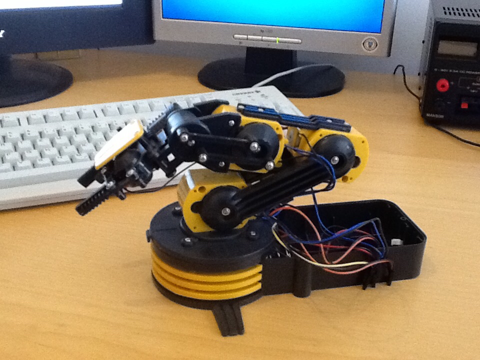 The robot arm in its final glory